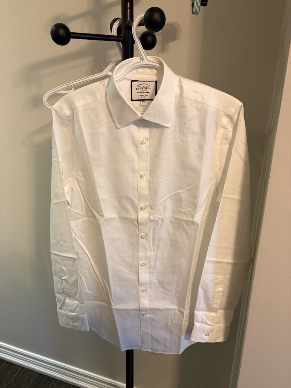 Charles Tyrwhitt 15/34 Non-Iron Twill Shirt - White